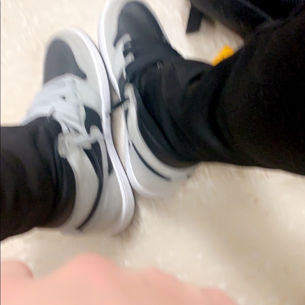 Meet your Posher, Nehemiah